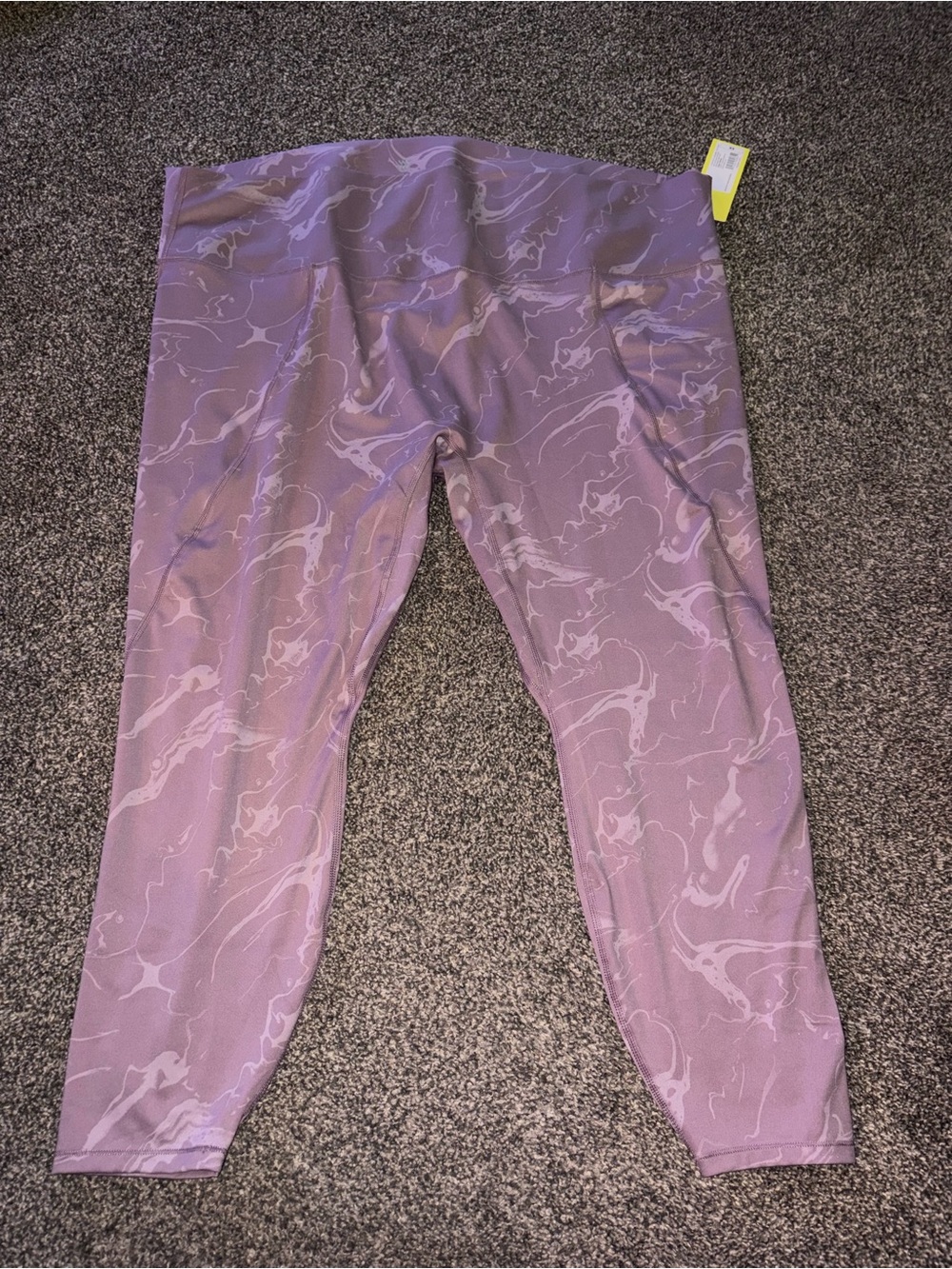 New All In Motion Pink Purple Marble Print Active Leggings